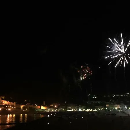 Luminoso Y Reformado A 1min De Playa 아파트 *